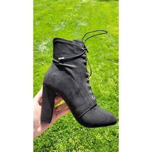 Lulus Soraka Black Lace-Up Ankle Boots - Size 8